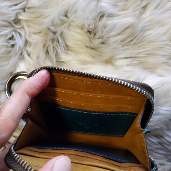 Authentic Patricia Nash Leather Lucia Micaela EUC minus one Flaw - Picture 16 of 16